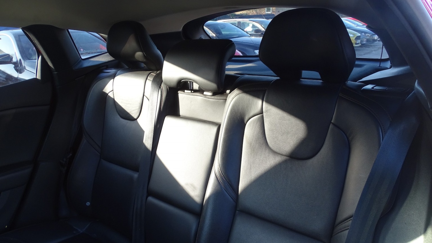 Used Volvo V40 2015 for sale - 77938014: Photo 29