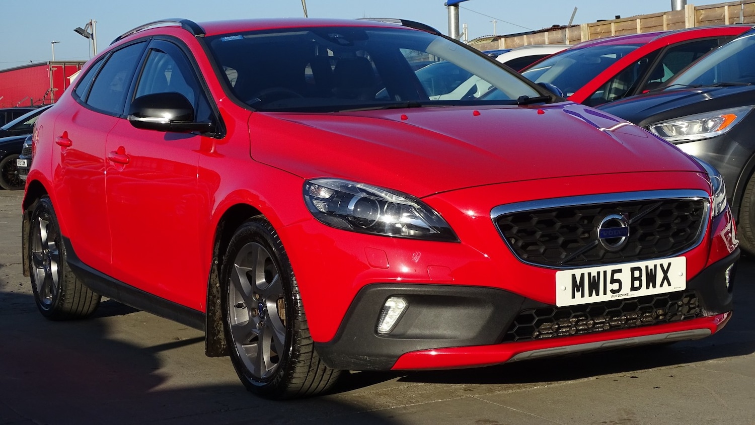 Used Volvo V40 2015 for sale - 77938014: Photo 4