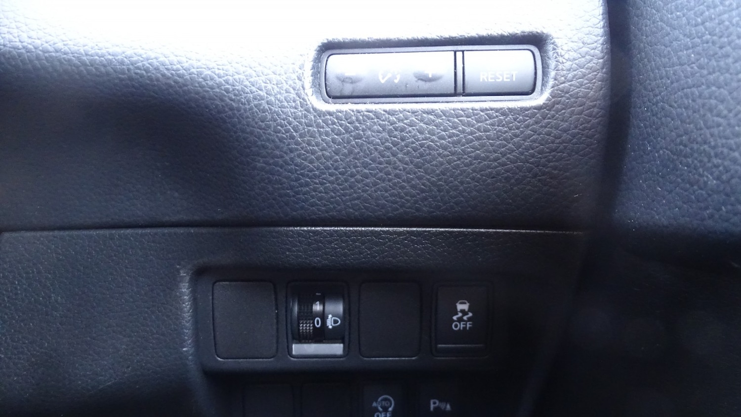 Used Nissan Qashqai 2014 for sale - 76769730: Photo 43