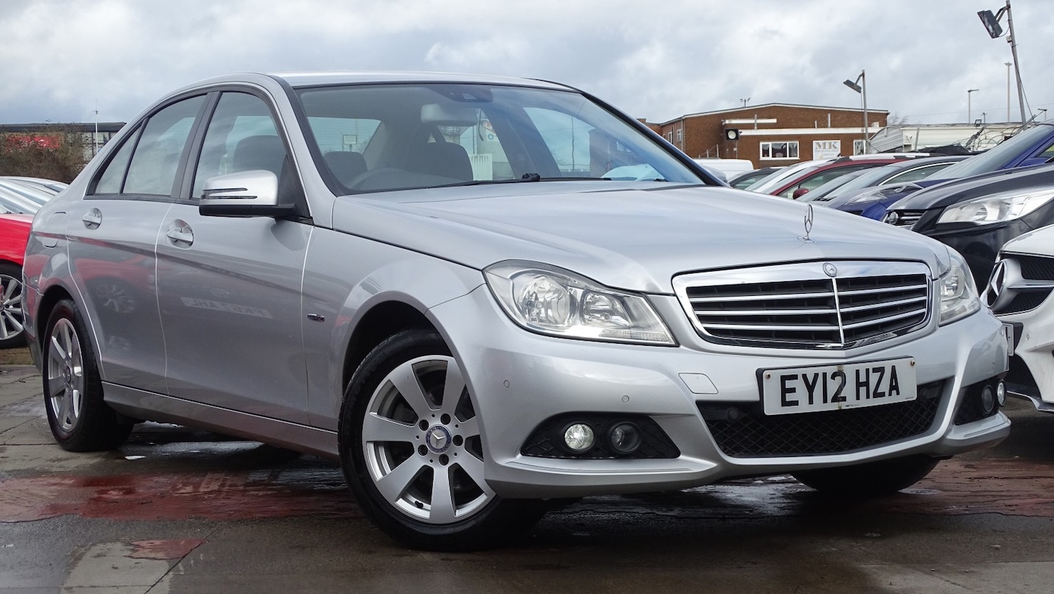 Used Mercedes-Benz C Class 2012 for sale - 77572823: Photo 1