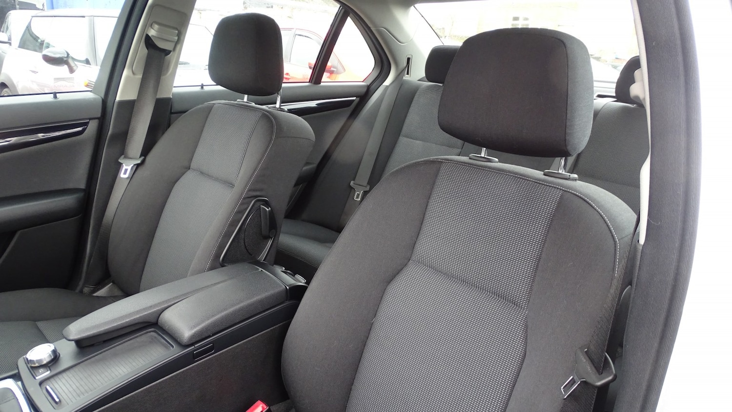 Used Mercedes-Benz C Class 2012 for sale - 77572823: Photo 30