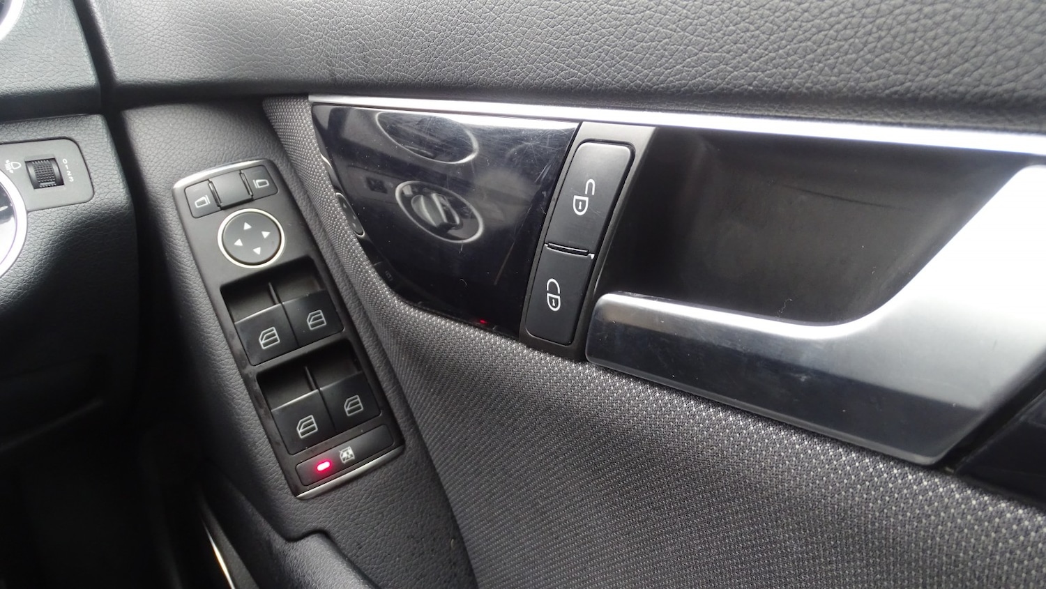 Used Mercedes-Benz C Class 2012 for sale - 77572823: Photo 36