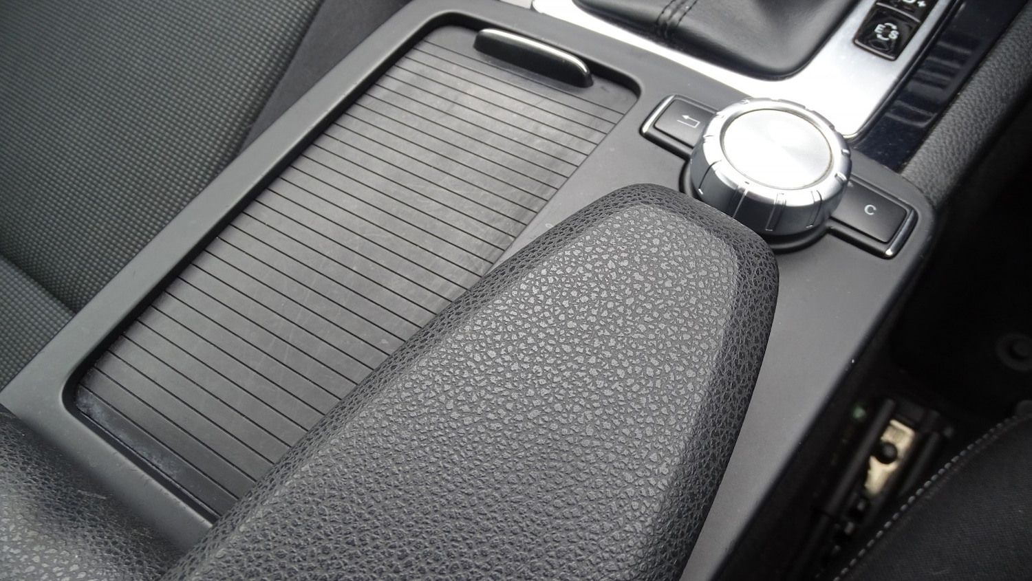 Used Mercedes-Benz C Class 2012 for sale - 77572823: Photo 39