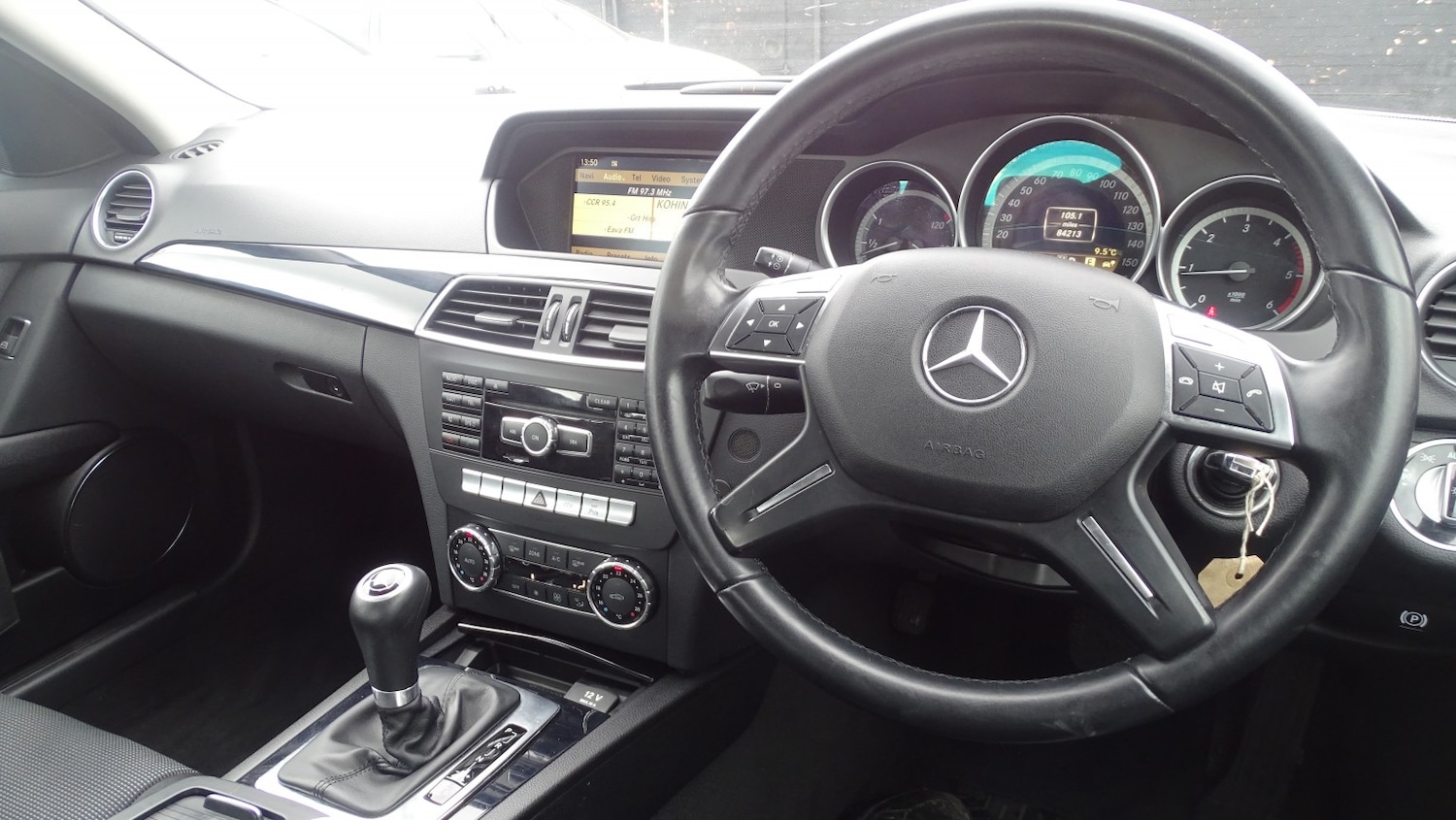 Used Mercedes-Benz C Class 2012 for sale - 77572823: Photo 45
