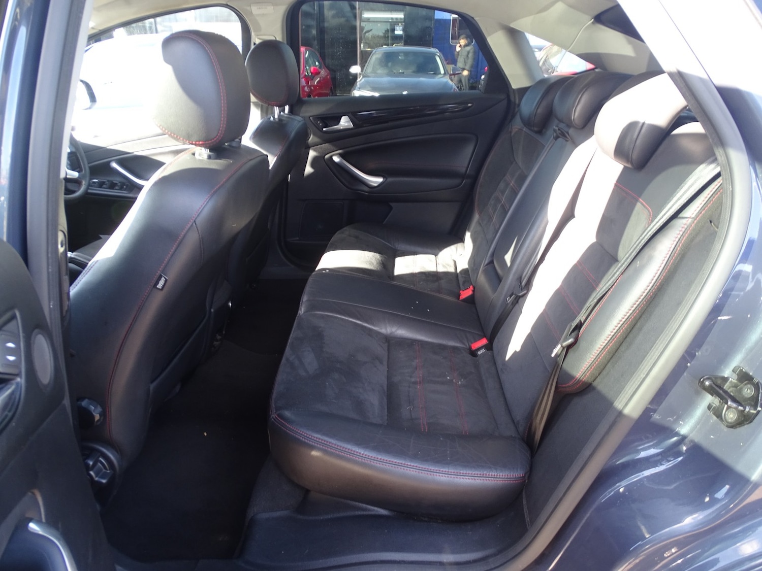 Used Ford Mondeo 2012 for sale - 76369380: Photo 26