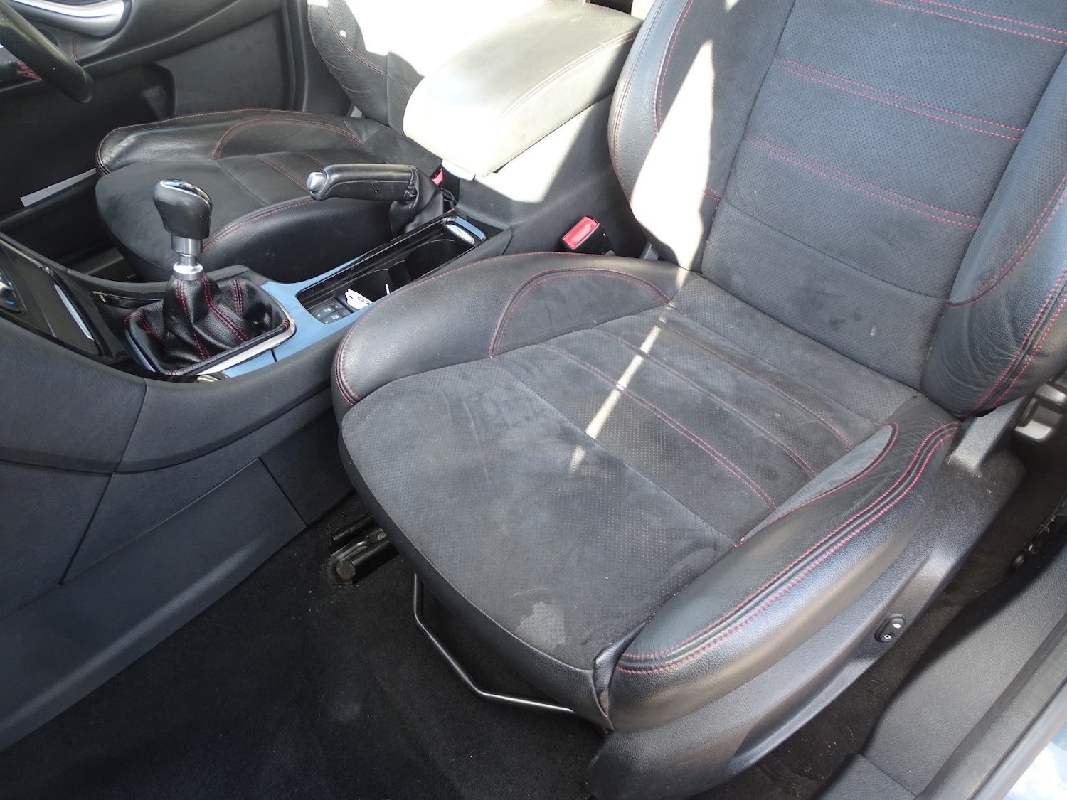 Used Ford Mondeo 2012 for sale - 76369380: Photo 30