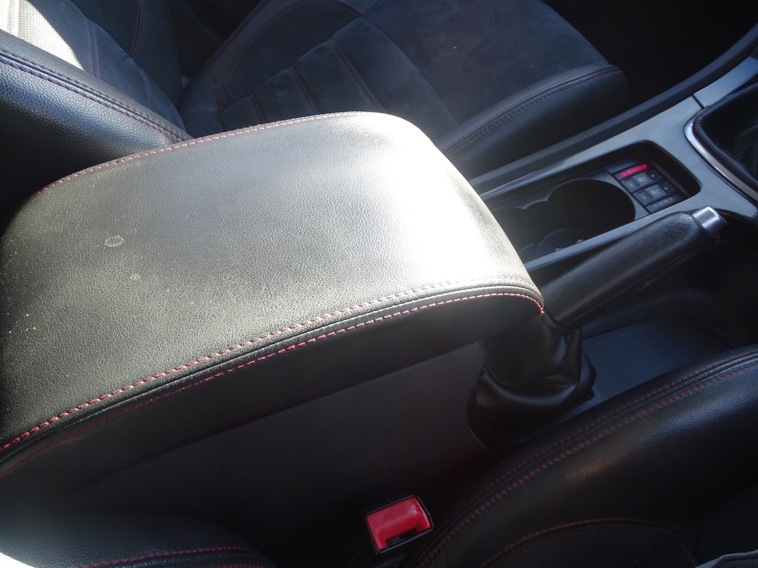 Used Ford Mondeo 2012 for sale - 76369380: Photo 37