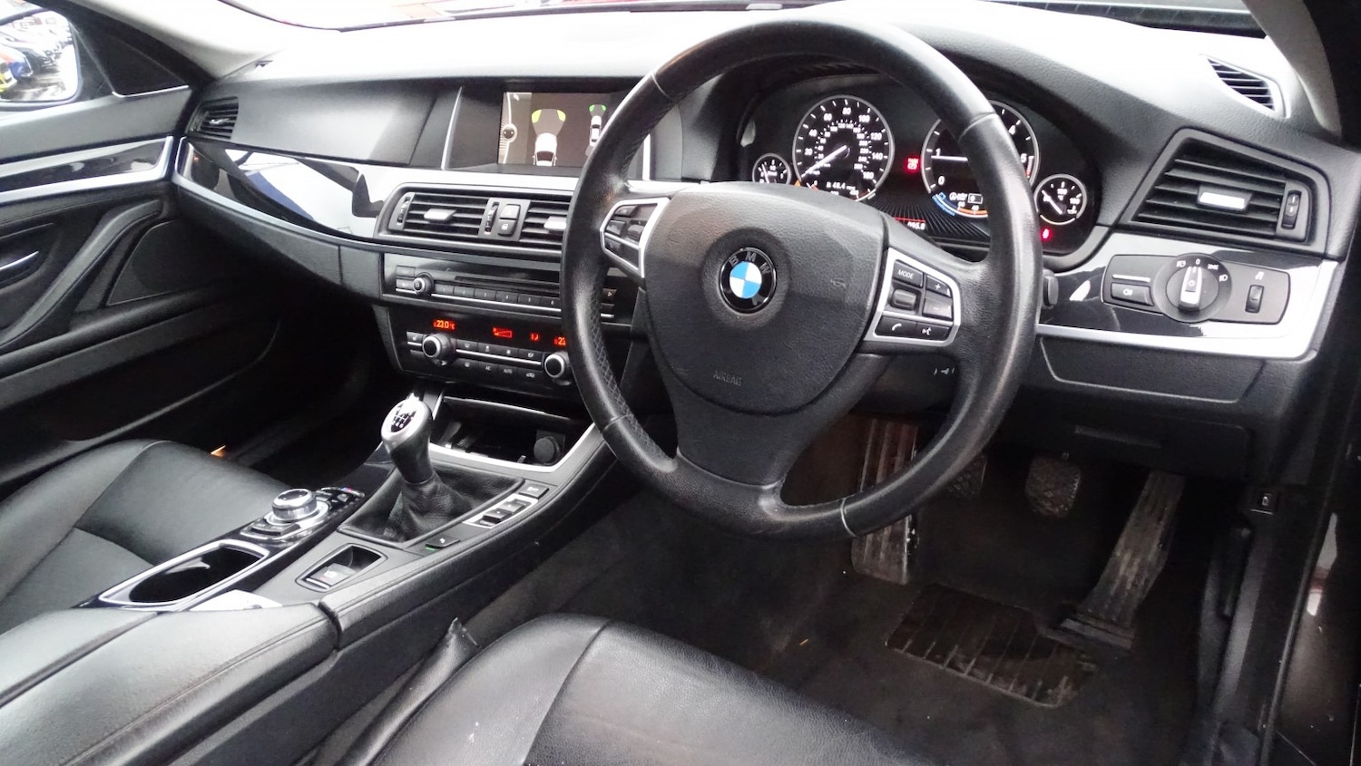 Used BMW 5 Series 2014 for sale - 77609926: Photo 19