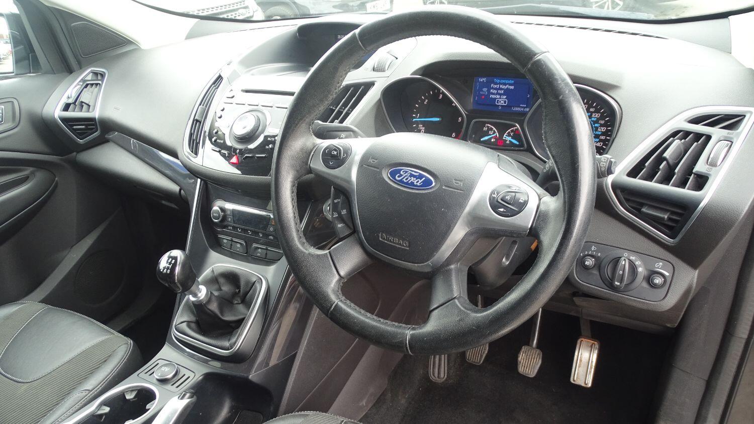 Used Ford Kuga 2015 for sale - 76769189: Photo 26