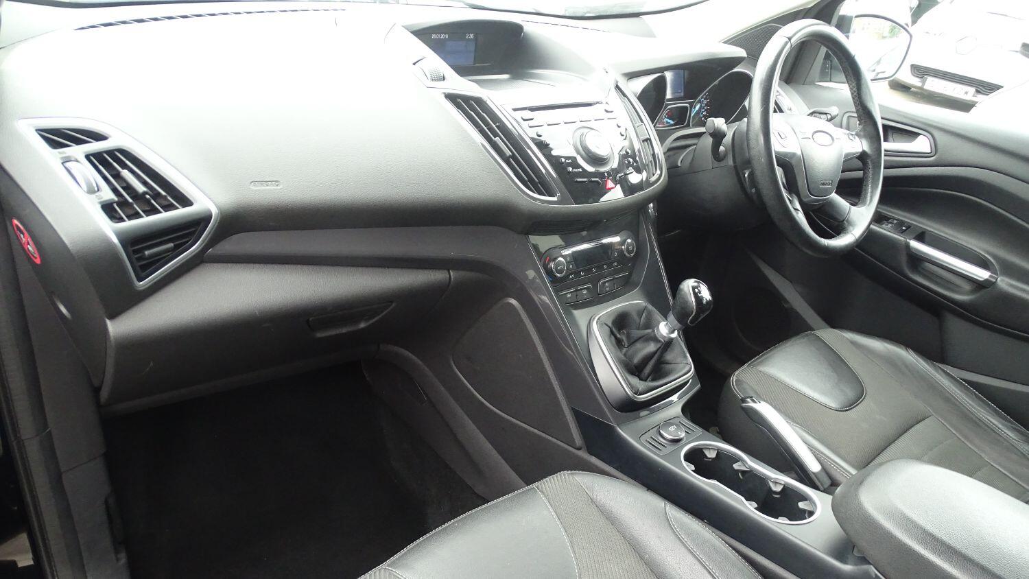 Used Ford Kuga 2015 for sale - 76769189: Photo 38