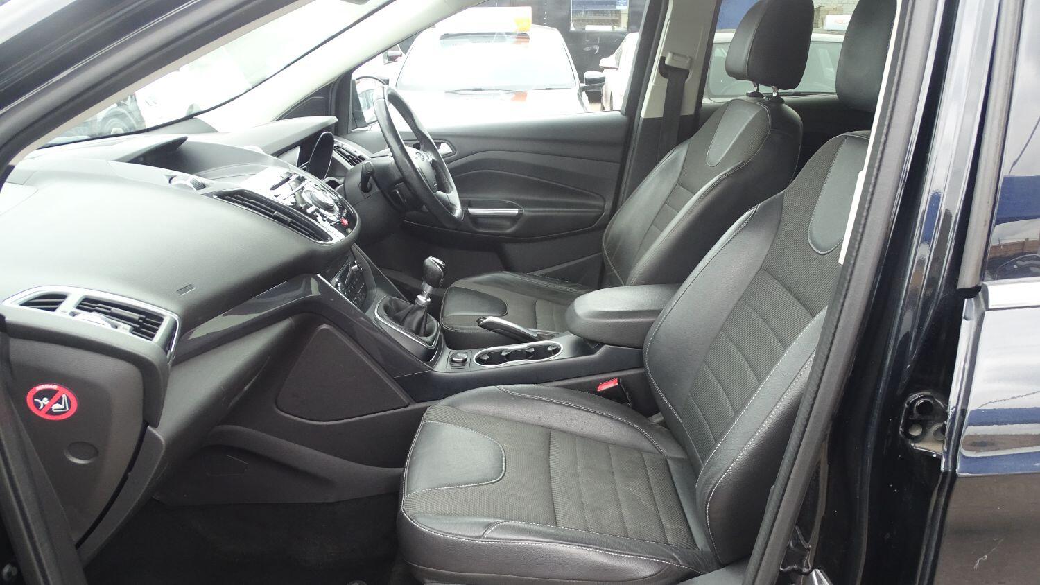 Used Ford Kuga 2015 for sale - 76769189: Photo 39