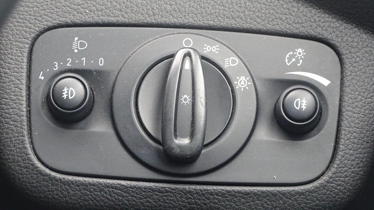 Used Ford Kuga 2015 for sale - 76769189: Photo 55