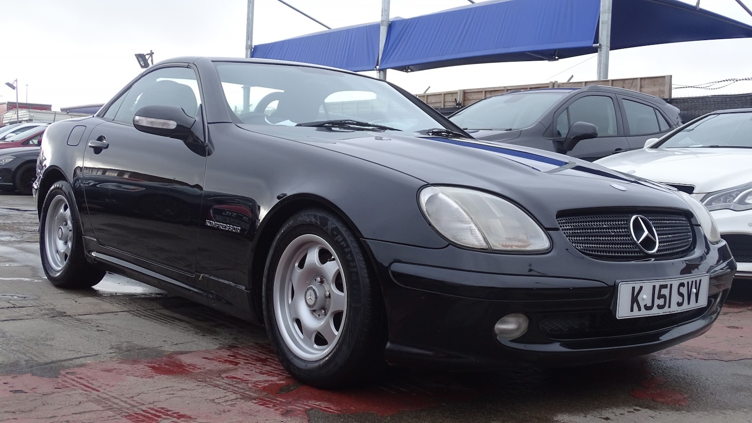 Used Mercedes-Benz SLK 2001 for sale - 77535919: Photo 4