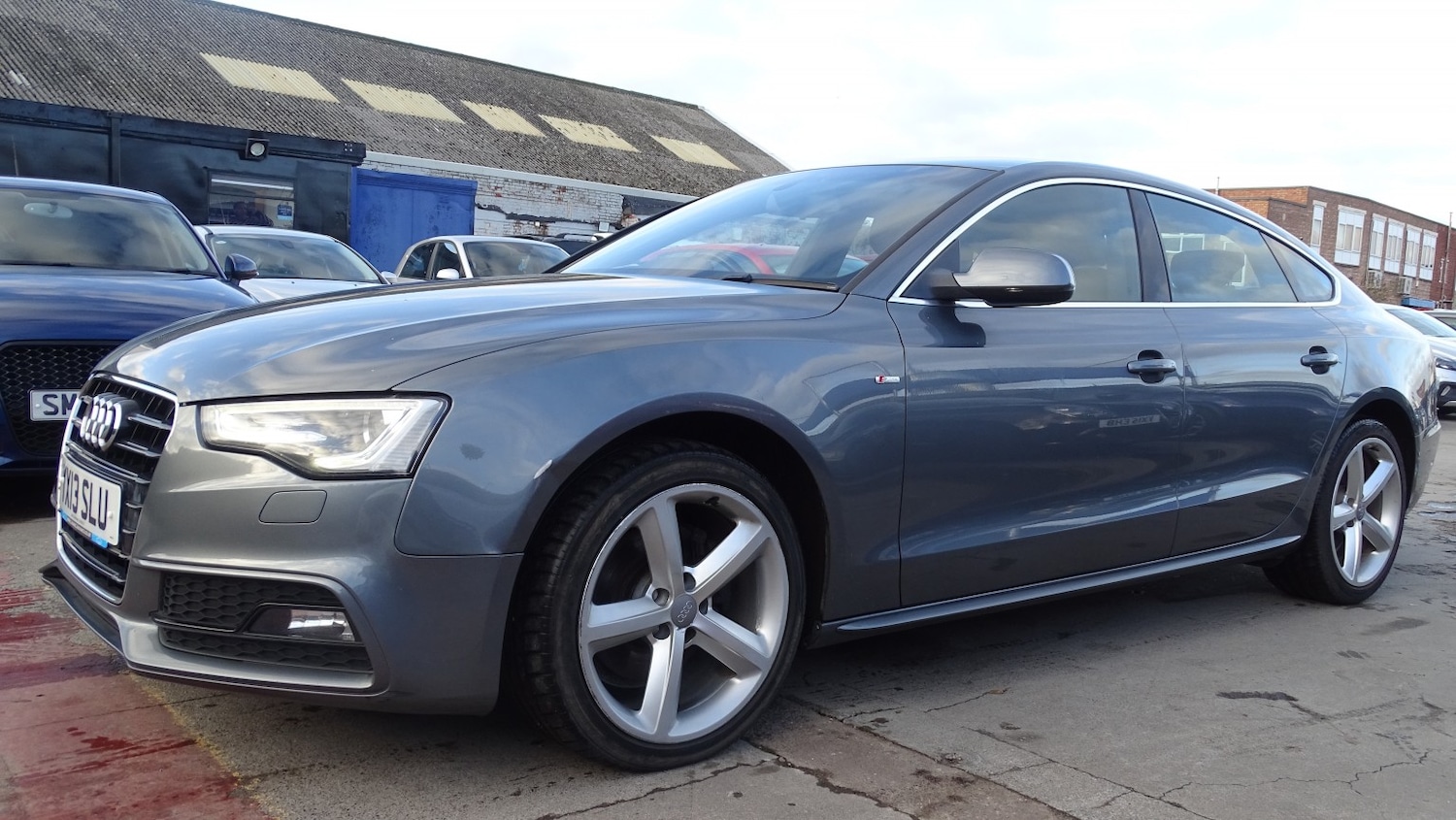 Used Audi A5 2013 for sale - 76911117: Photo 9