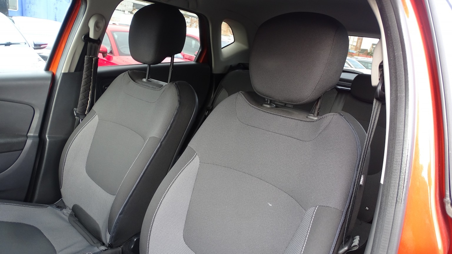 Used Renault Captur 2015 for sale - 76836967: Photo 27