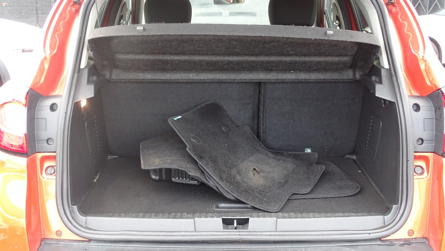 Used Renault Captur 2015 for sale - 76836967: Photo 44