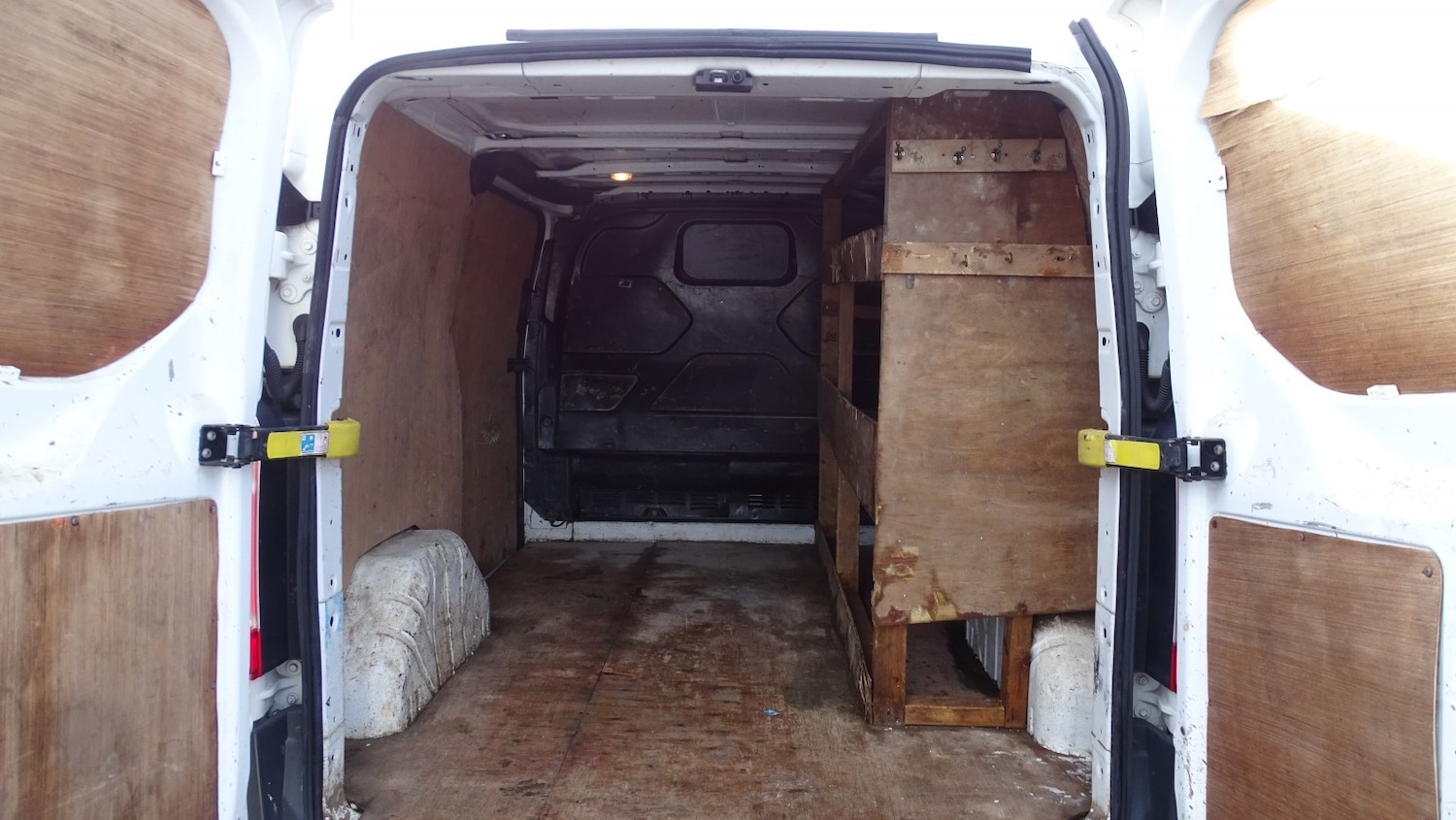 Used Ford Transit Custom 2015 for sale - 76347154: Photo 17