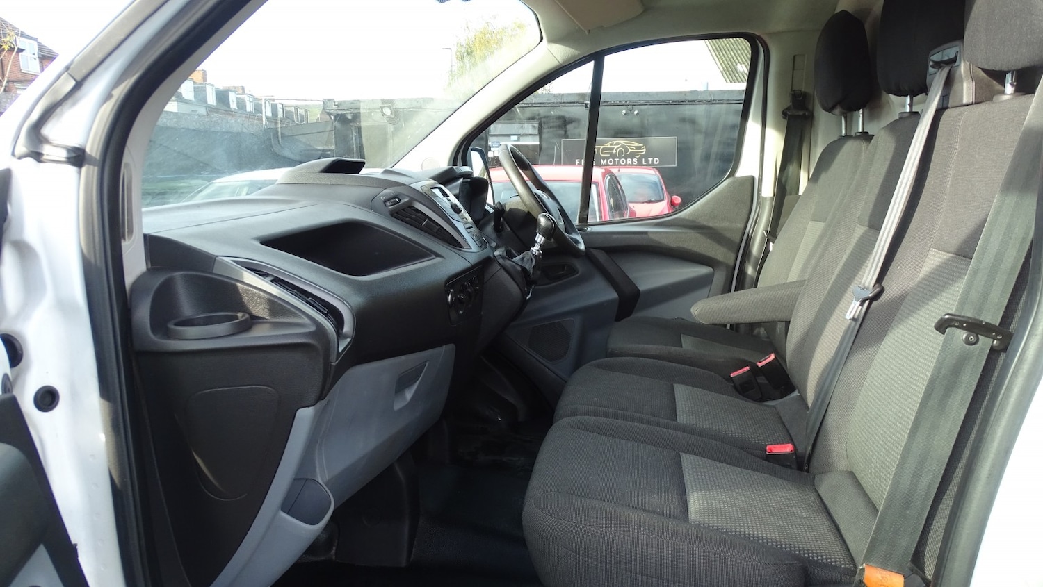 Used Ford Transit Custom 2015 for sale - 76347154: Photo 25