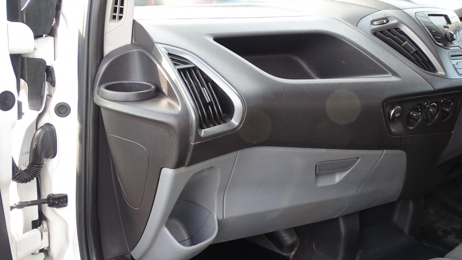 Used Ford Transit Custom 2015 for sale - 76347154: Photo 28