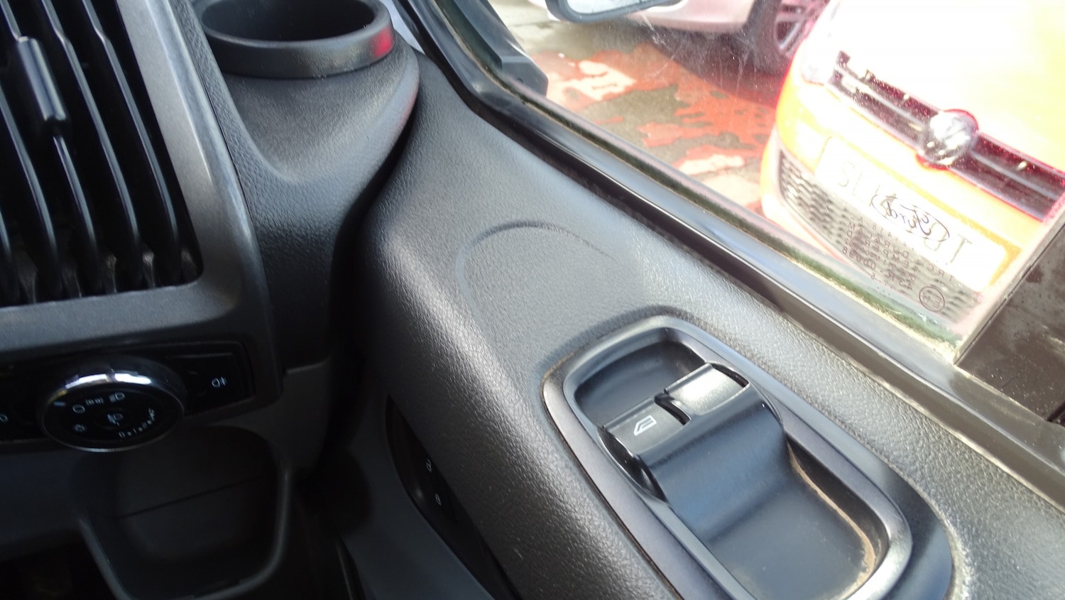 Used Ford Transit Custom 2015 for sale - 76347154: Photo 31