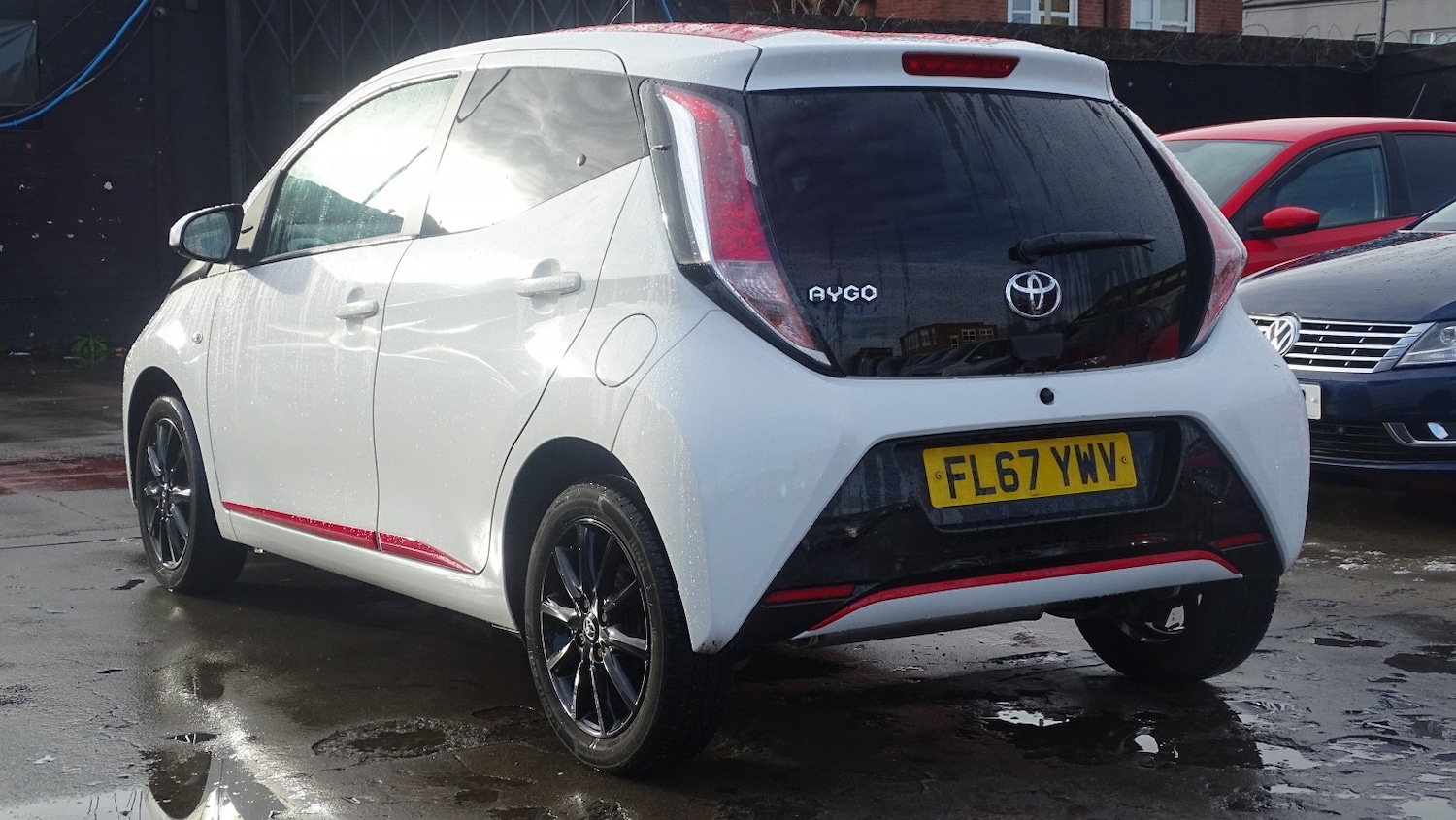 Used Toyota AYGO 2017 for sale - 76836962: Photo 13