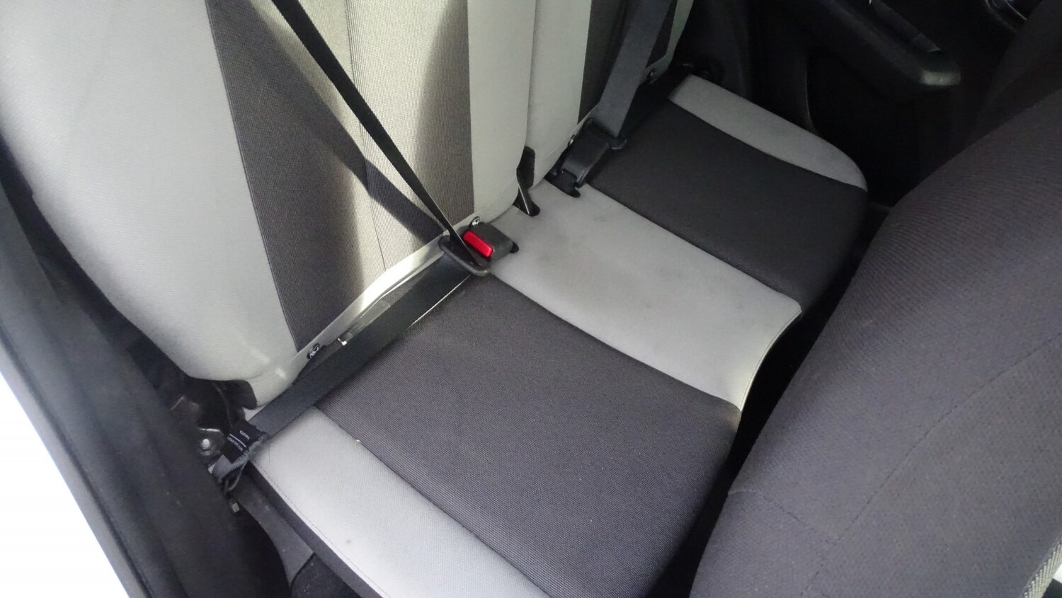 Used Toyota AYGO 2017 for sale - 76836962: Photo 21