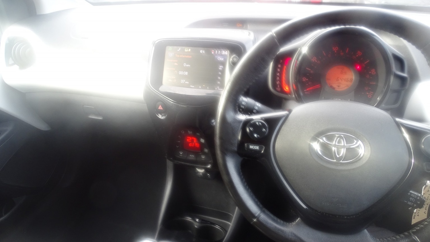 Used Toyota AYGO 2017 for sale - 76836962: Photo 38