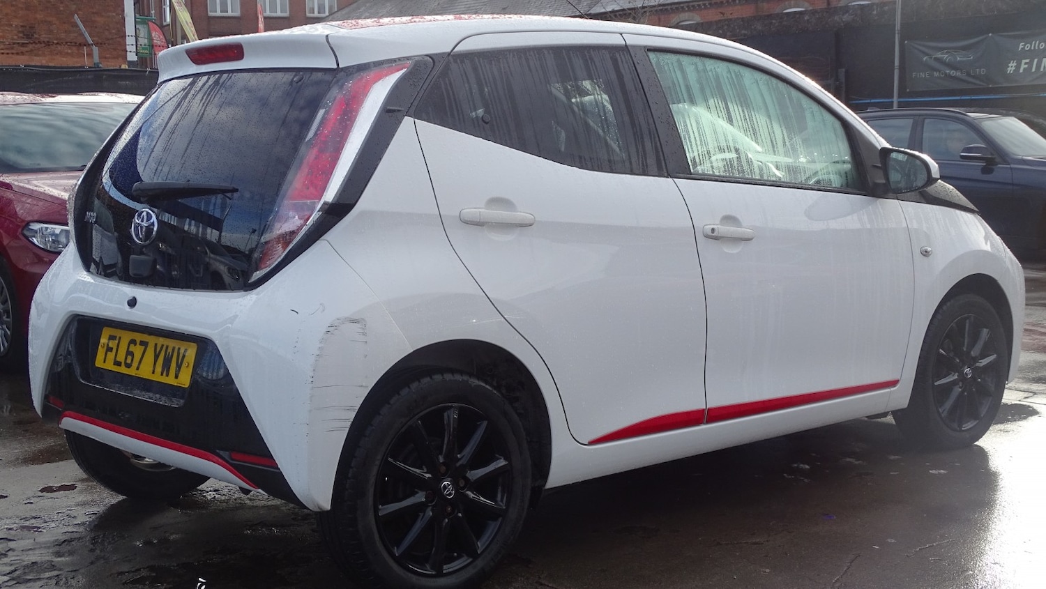 Used Toyota AYGO 2017 for sale - 76836962: Photo 9