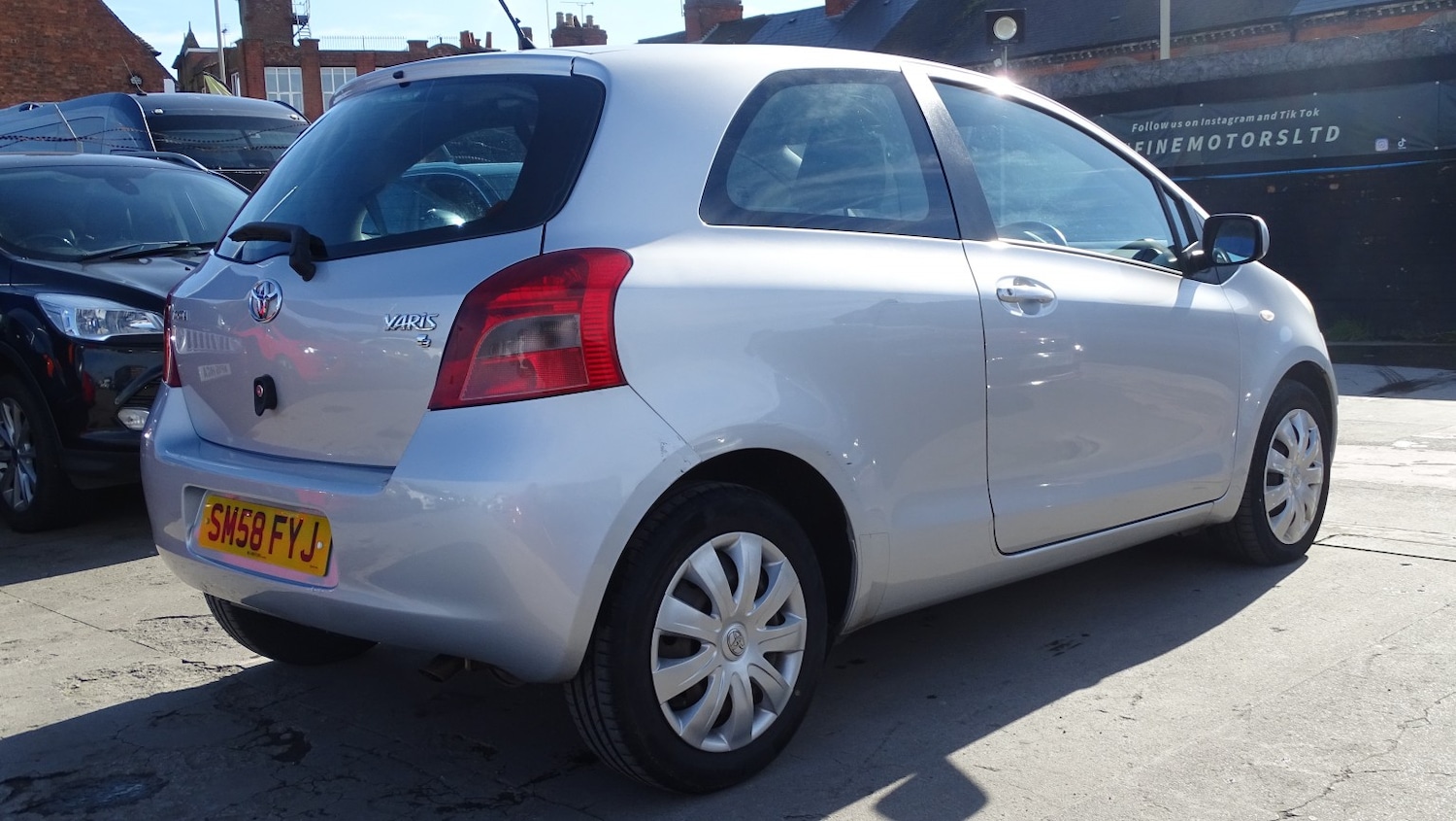 Used Toyota Yaris 2009 for sale - 77721329: Photo 13