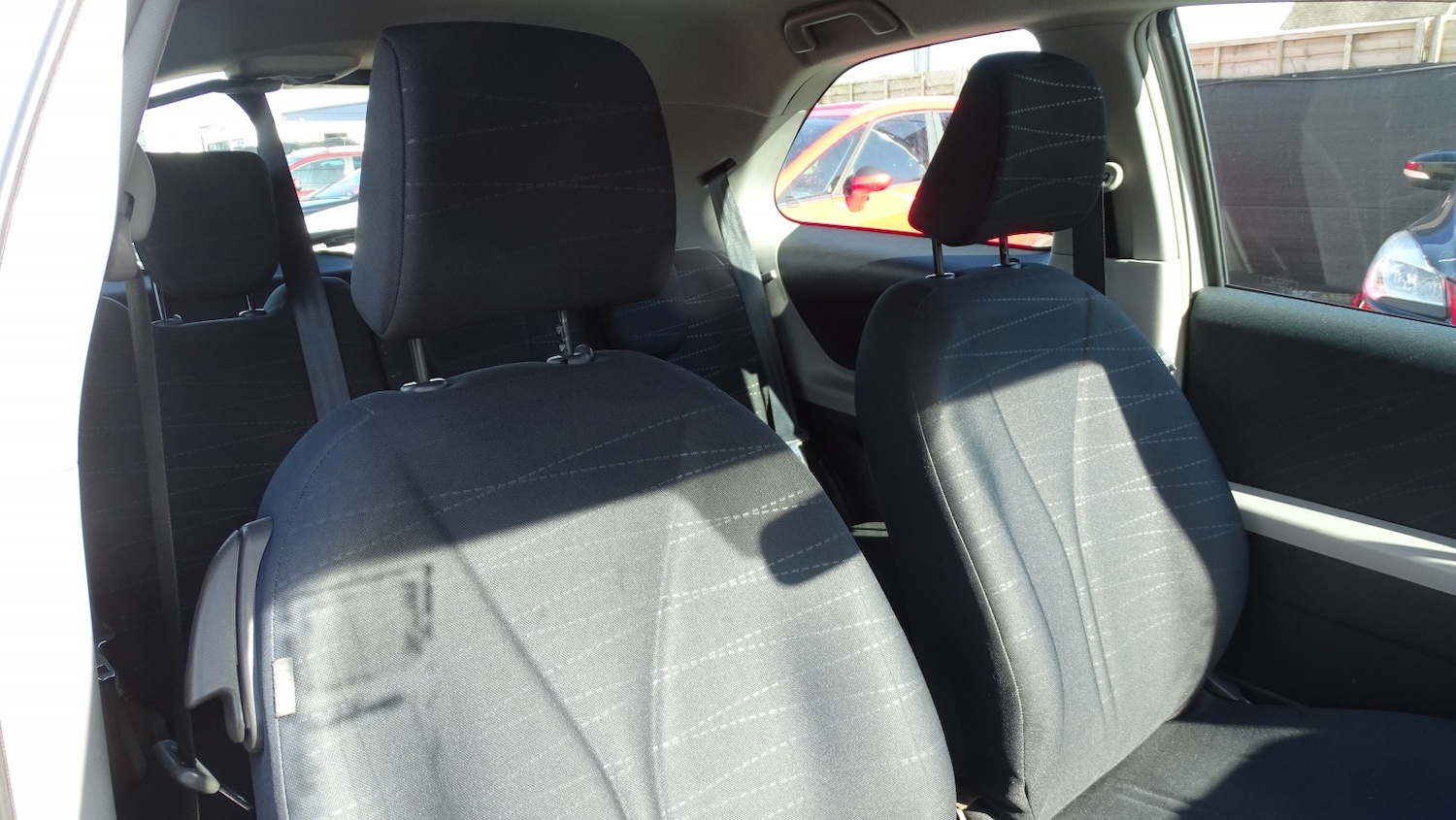 Used Toyota Yaris 2009 for sale - 77721329: Photo 18