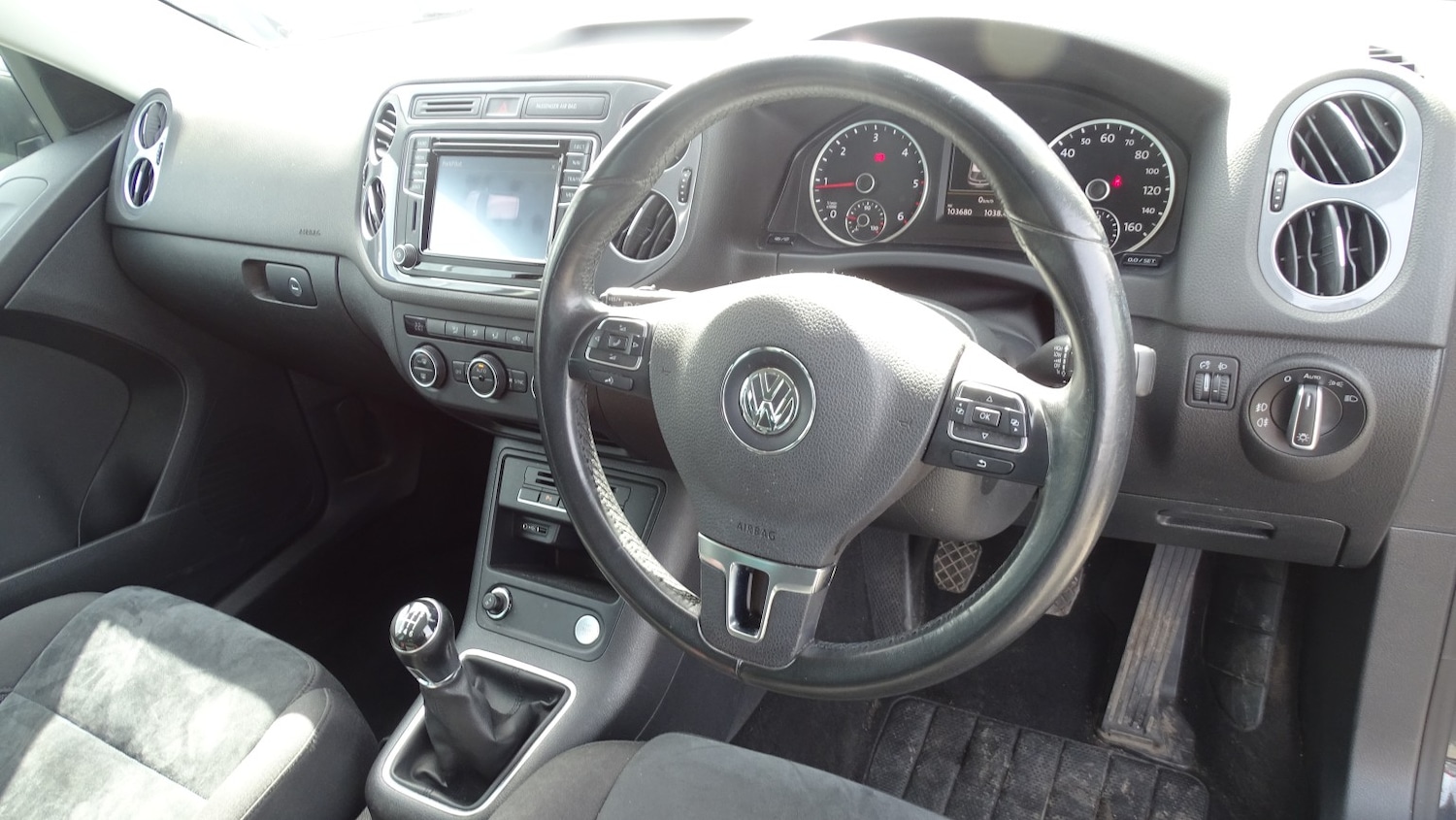 Used Volkswagen Tiguan 2016 for sale - 78197997: Photo 19