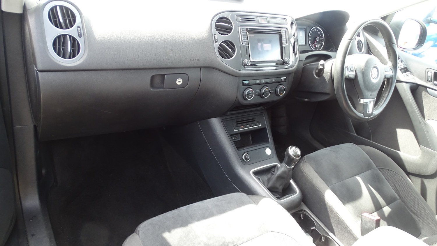 Used Volkswagen Tiguan 2016 for sale - 78197997: Photo 33