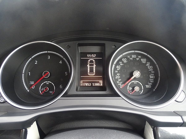 Used Volkswagen Scirocco 2015 for sale - 76257626: Photo 31