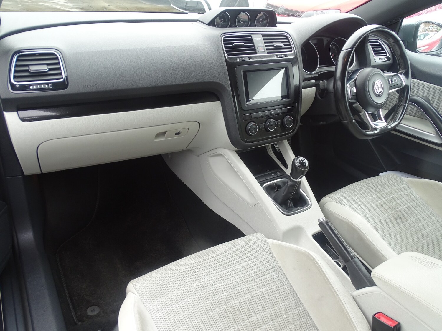 Used Volkswagen Scirocco 2015 for sale - 76257626: Photo 34