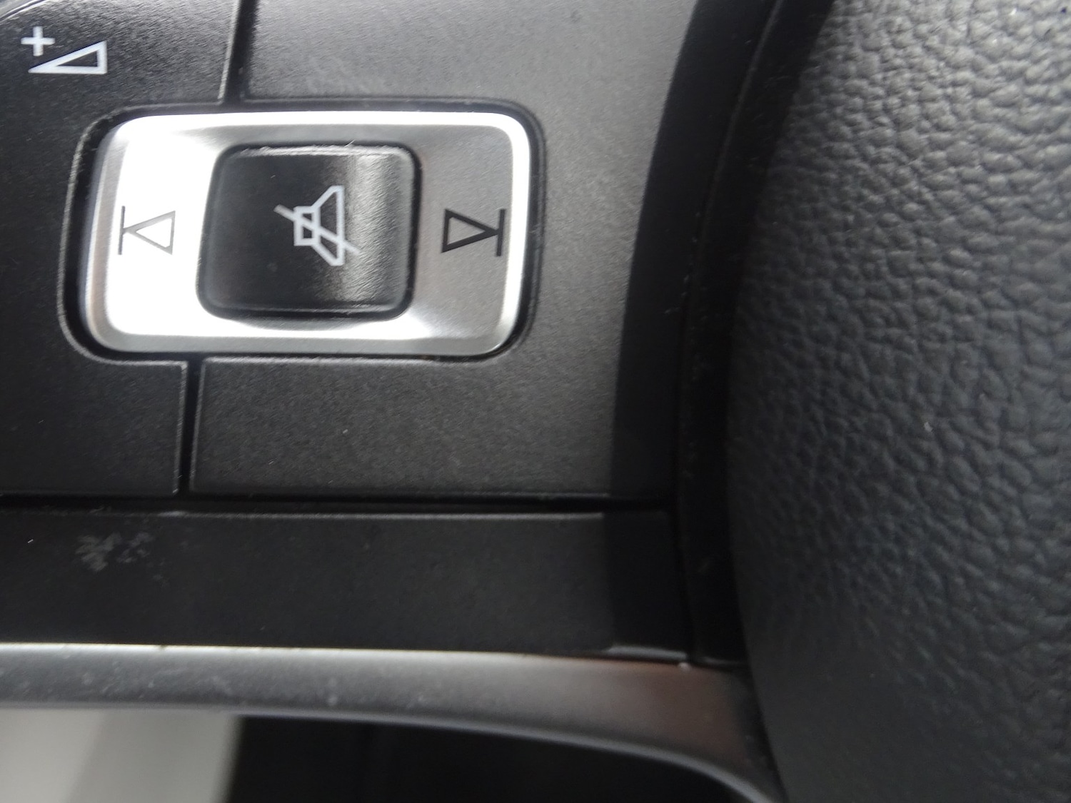 Used Volkswagen Scirocco 2015 for sale - 76257626: Photo 39