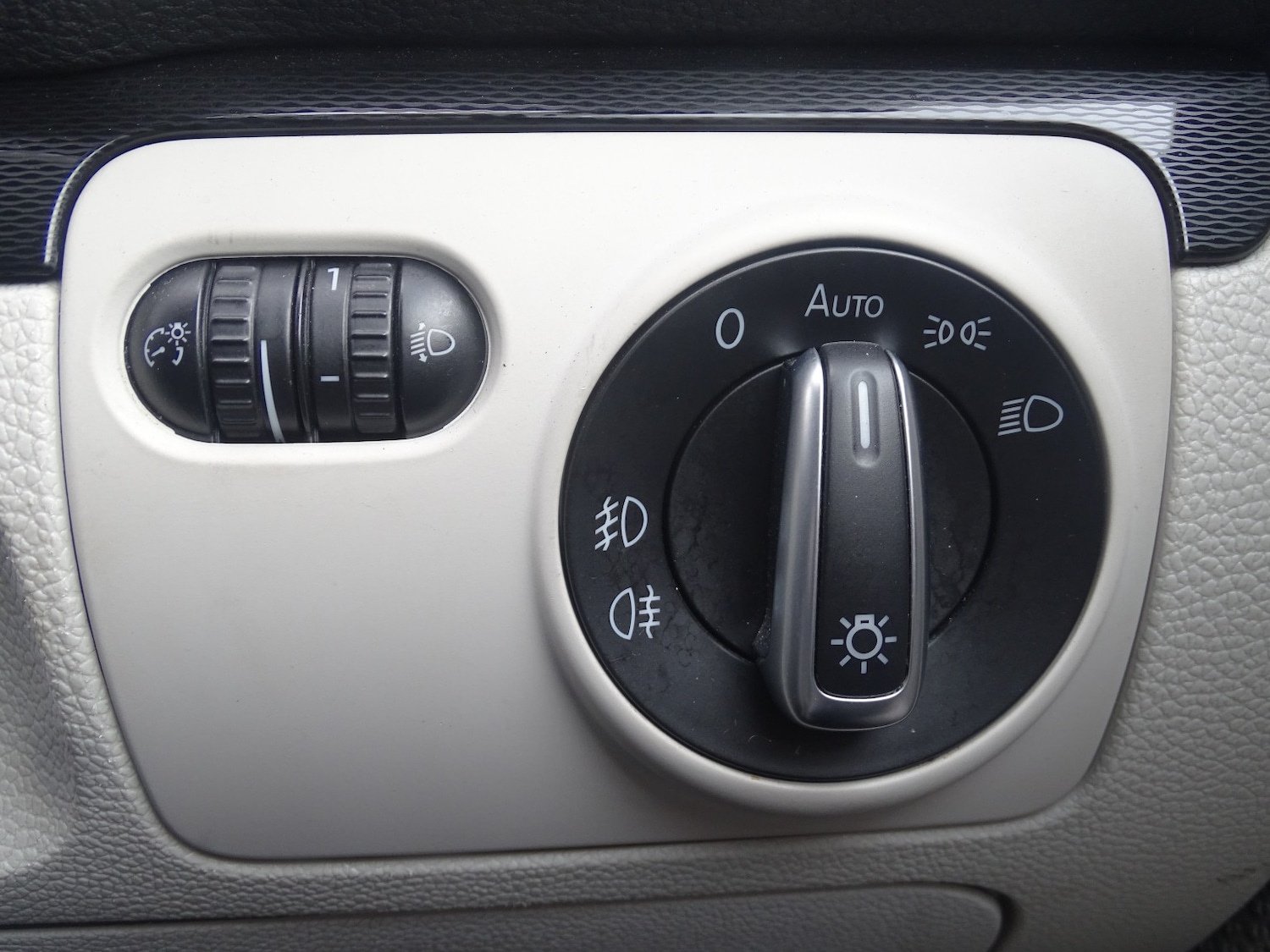 Used Volkswagen Scirocco 2015 for sale - 76257626: Photo 40