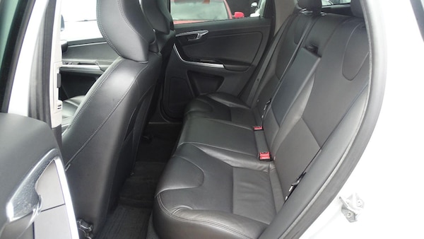 Used Volvo XC60 2013 for sale - 74543437: Photo 34