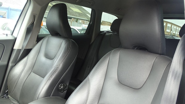 Used Volvo XC60 2013 for sale - 74543437: Photo 40