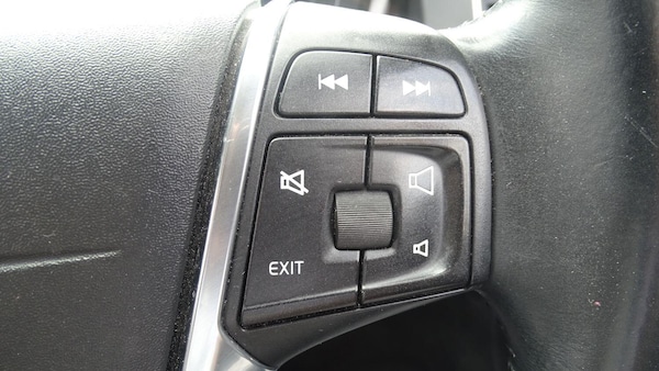 Used Volvo XC60 2013 for sale - 74543437: Photo 54