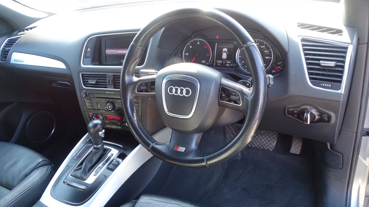 Used Audi Q5 2011 for sale - 77749772: Photo 20