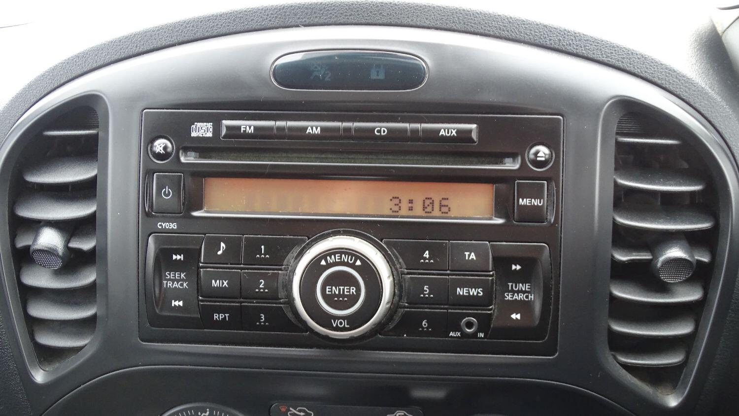 Used Nissan Juke 2014 for sale - 76769317: Photo 34