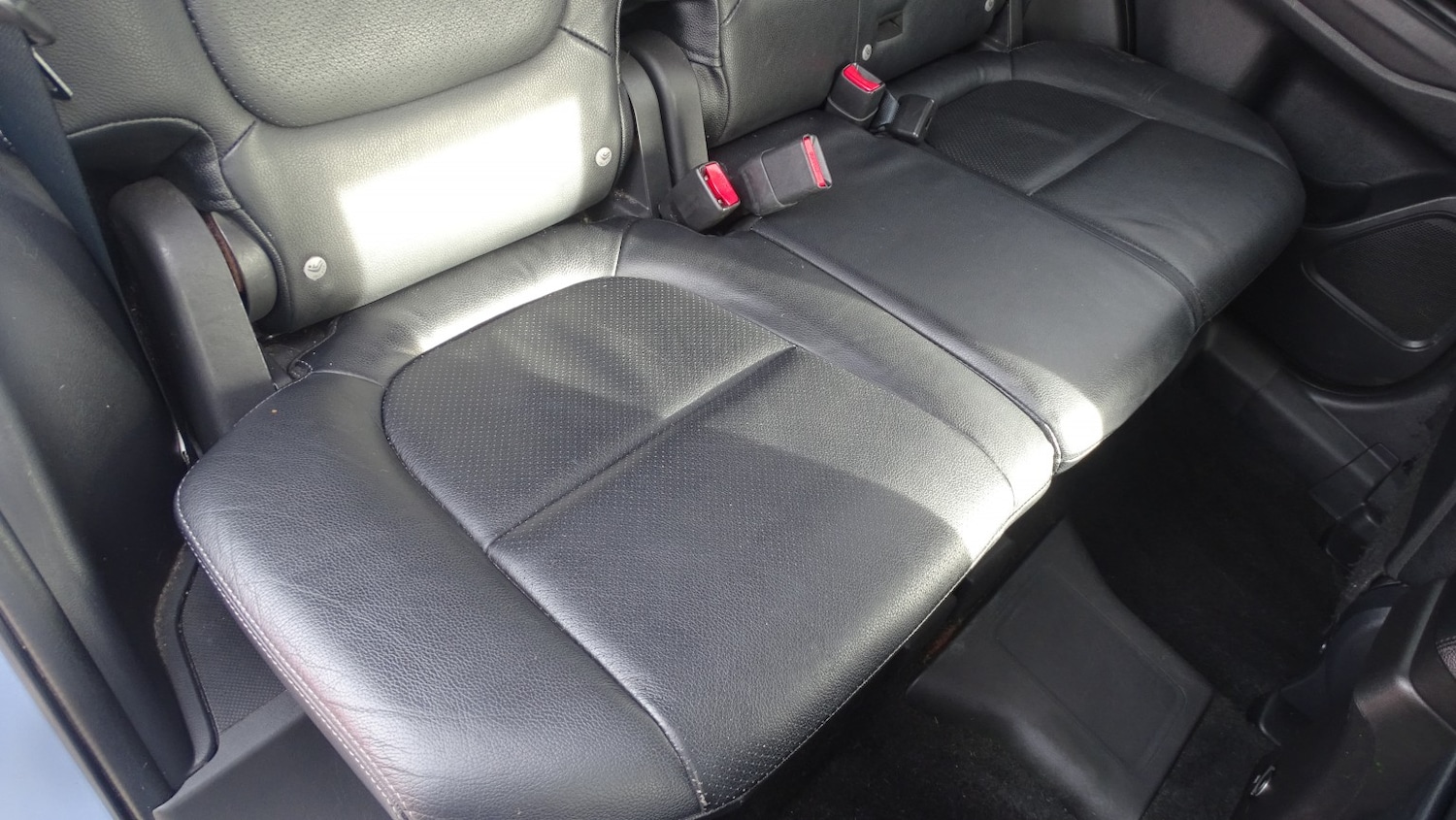 Used Mitsubishi Outlander 2014 for sale - 77584460: Photo 24