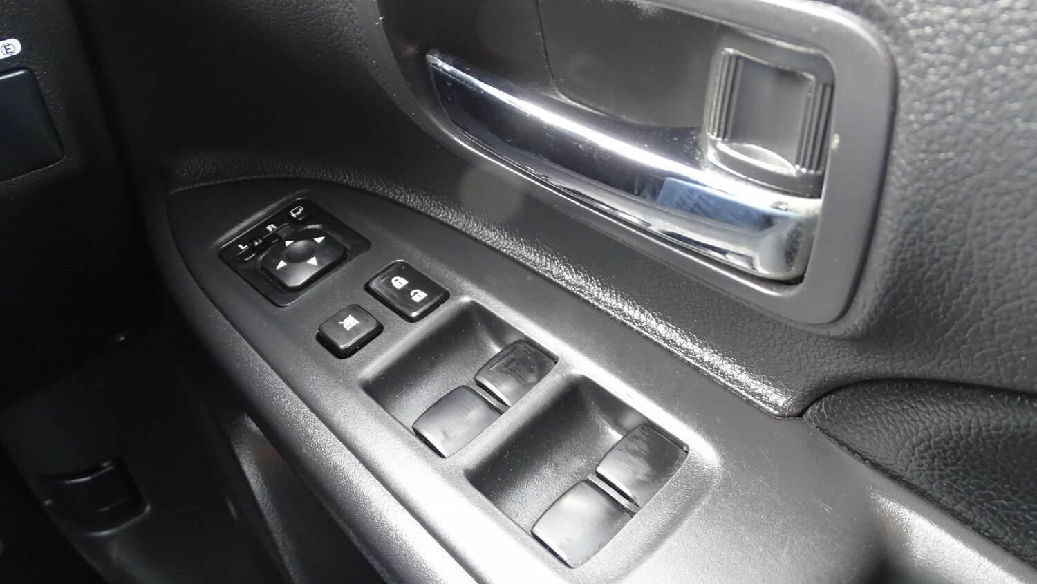 Used Mitsubishi Outlander 2014 for sale - 77584460: Photo 35