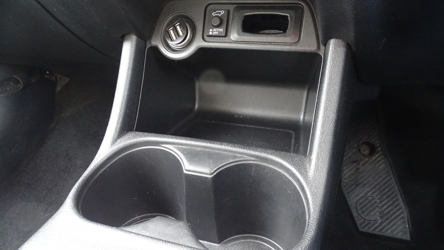 Used Mitsubishi Outlander 2014 for sale - 77584460: Photo 39