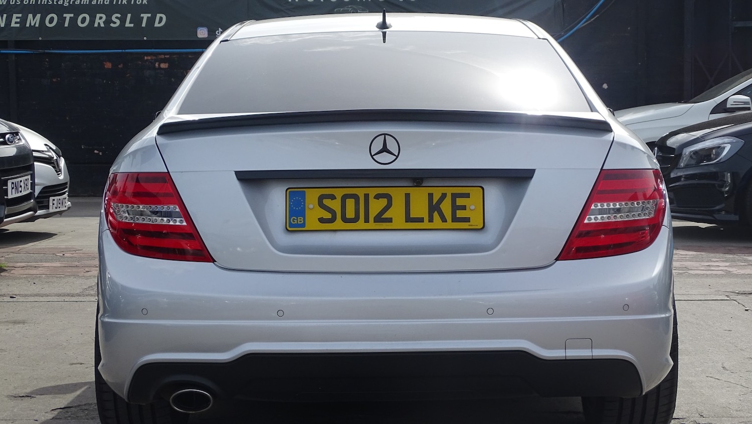 Used Mercedes-Benz C Class 2012 for sale - 78201905: Photo 11