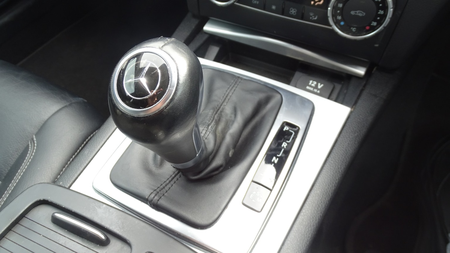 Used Mercedes-Benz C Class 2012 for sale - 78201905: Photo 38