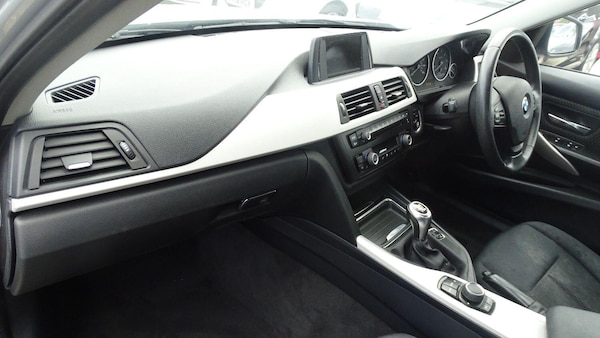 Used BMW 3 Series 2013 for sale - 71876934: Photo 32