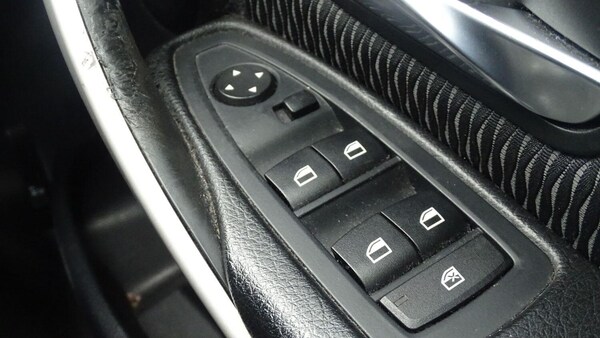 Used BMW 3 Series 2013 for sale - 71876934: Photo 36