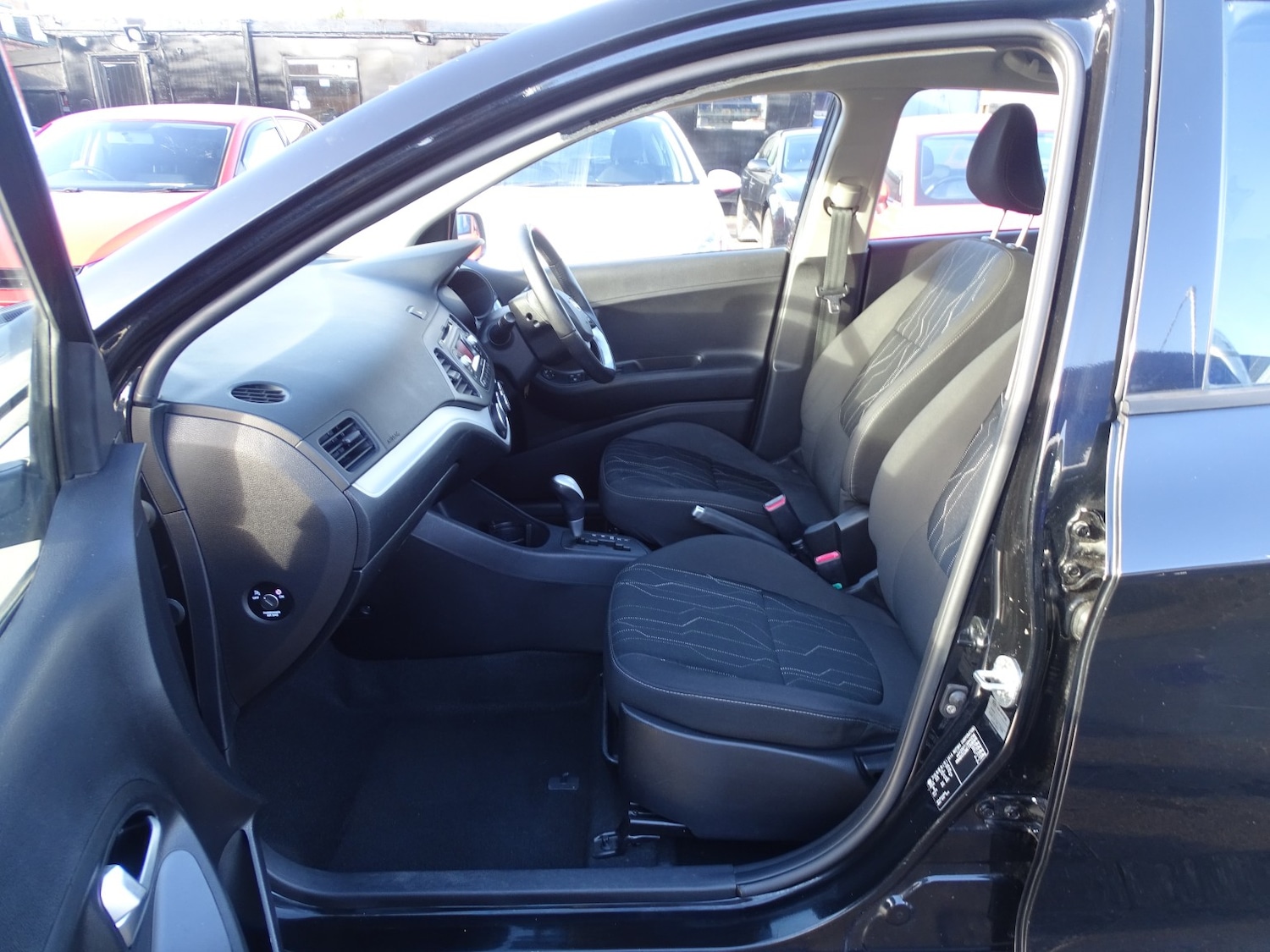 Used Kia Picanto 2012 for sale - 76699267: Photo 25