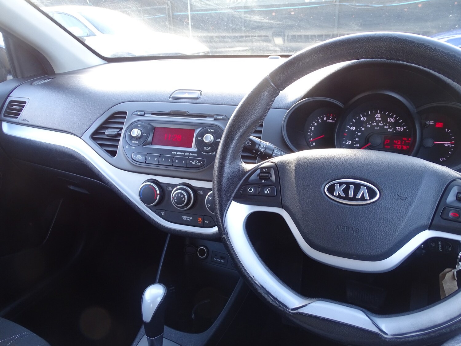 Used Kia Picanto 2012 for sale - 76699267: Photo 40